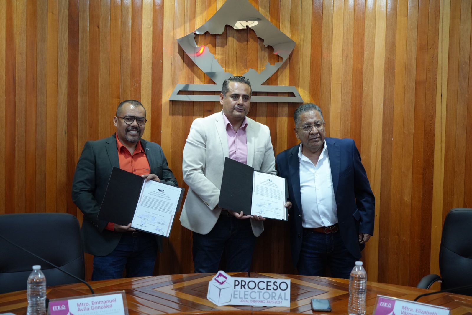 Entrega ITE constancia a diputado de MC; reasigna diputaciones de RP